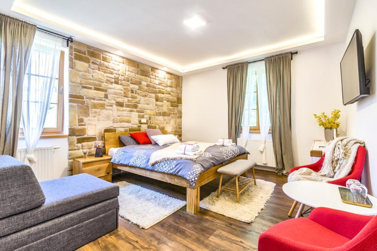 B&B Plitvica Creek プリトビッチェ・セロ エクステリア 写真